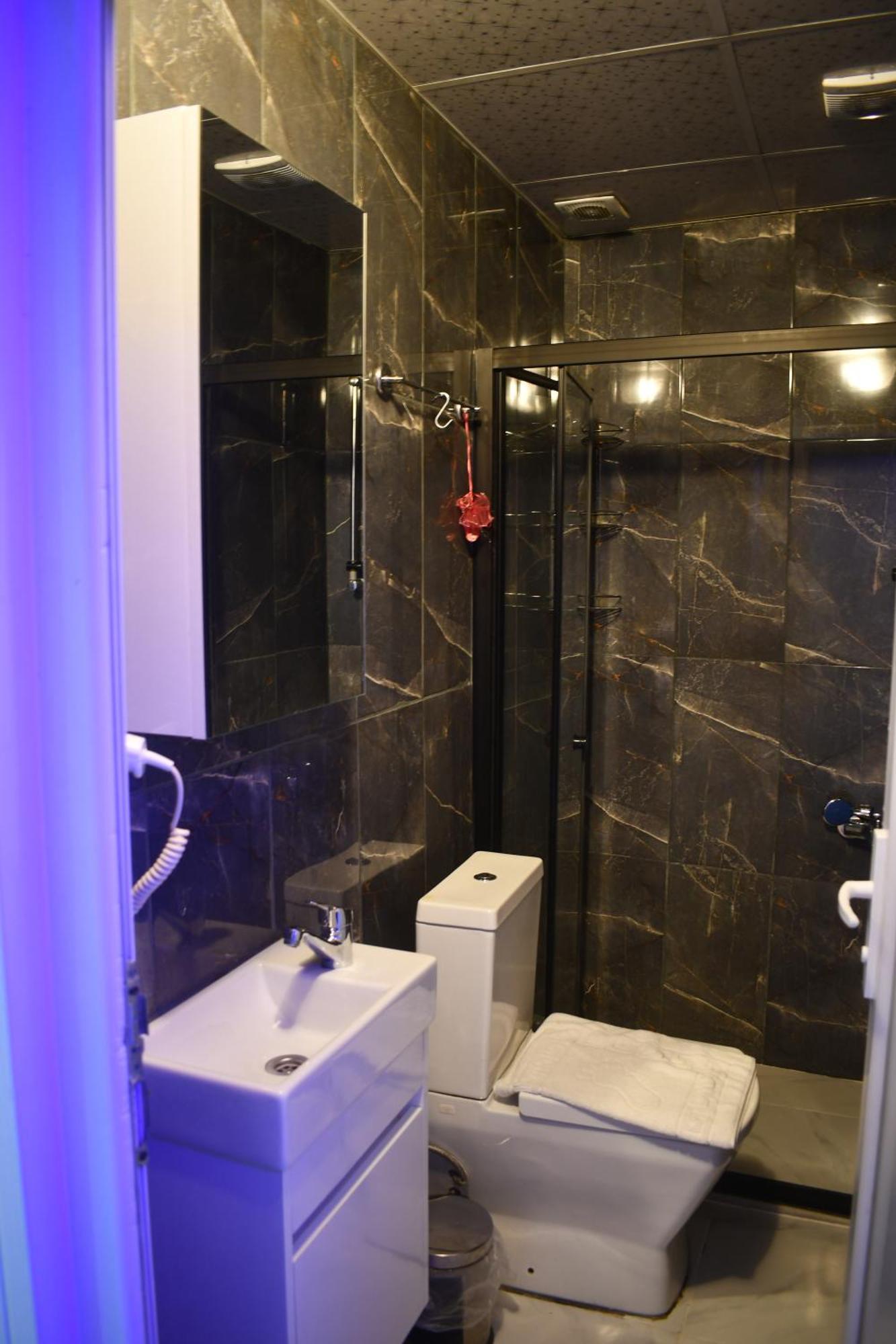 Modena Hotel Istanbul Exterior photo